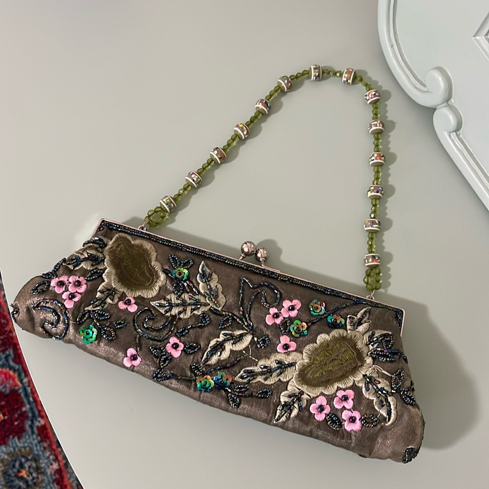 Beaded Floral Purse